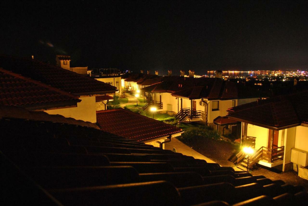 Villa Rosi - Bay View Villas 科沙利萨 外观 照片