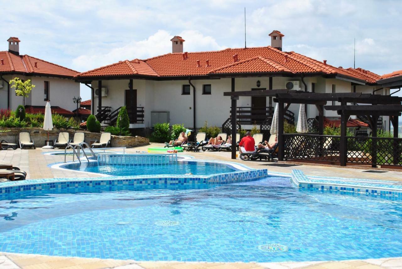 Villa Rosi - Bay View Villas 科沙利萨 外观 照片