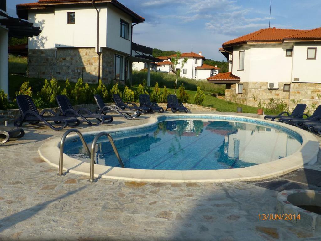 Villa Rosi - Bay View Villas 科沙利萨 外观 照片