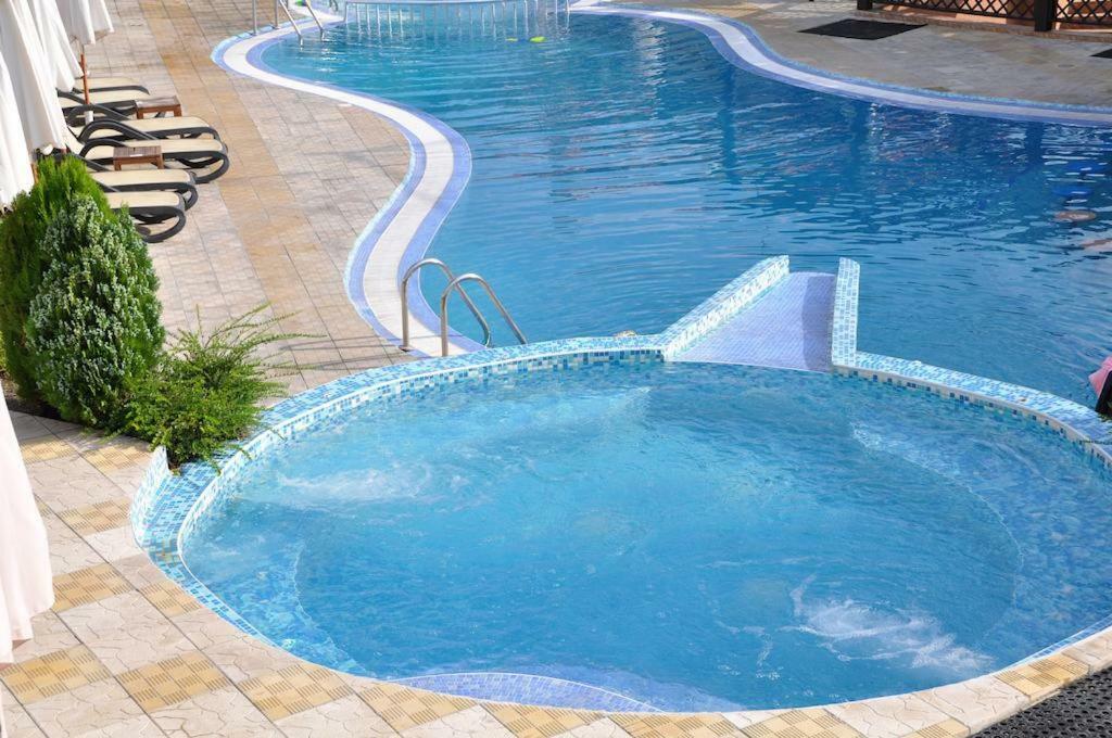 Villa Rosi - Bay View Villas 科沙利萨 外观 照片